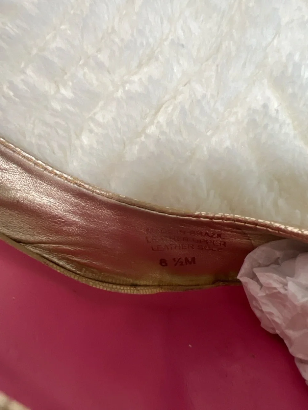Lilly Pulitzer Gold Peep Toe Wedge Heels Size 8.5 Metallic Snakeskin